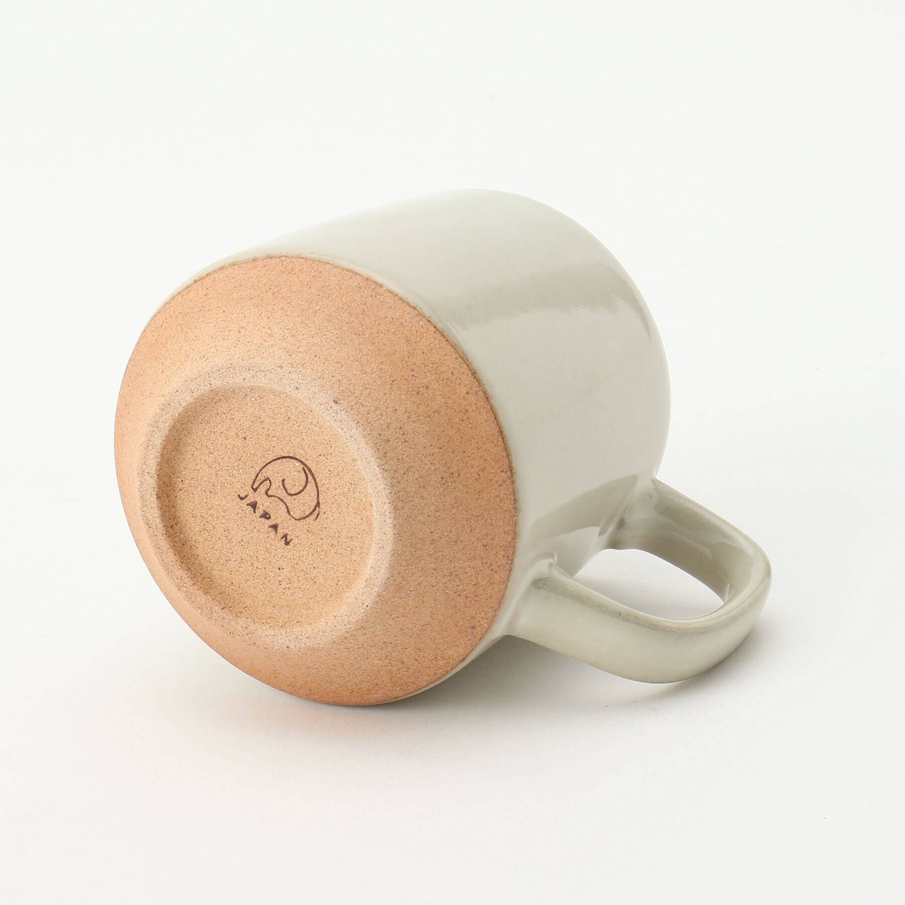 212 KITCHEN STORE「美濃焼 赤土マグカップ  白 ＜ハレとケ＞」|グラス・マグカップ|