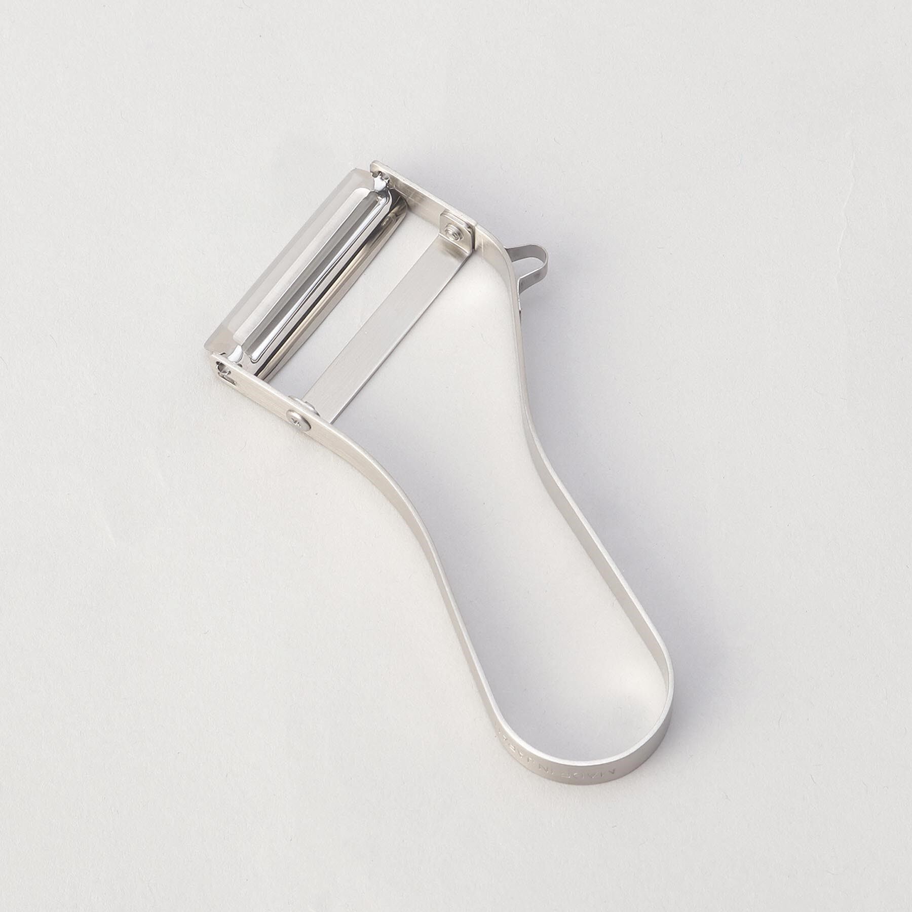 212 KITCHEN STORE「飯田屋 エバーピーラーミニ 左きき用」|食器・キッチングッズ|