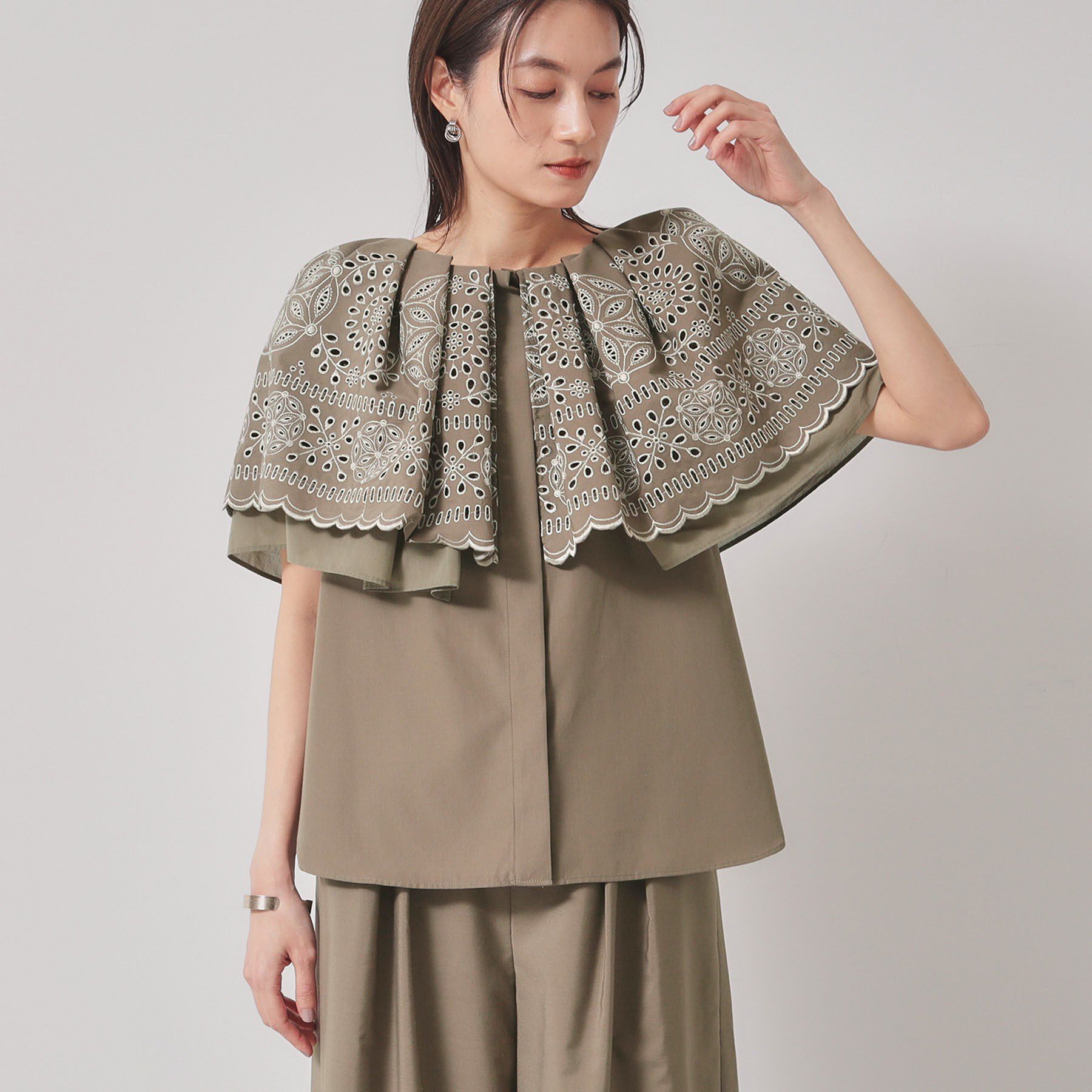 SunaUna「【幾何柄】ケープカラーブラウス」|シャツ・ブラウス|