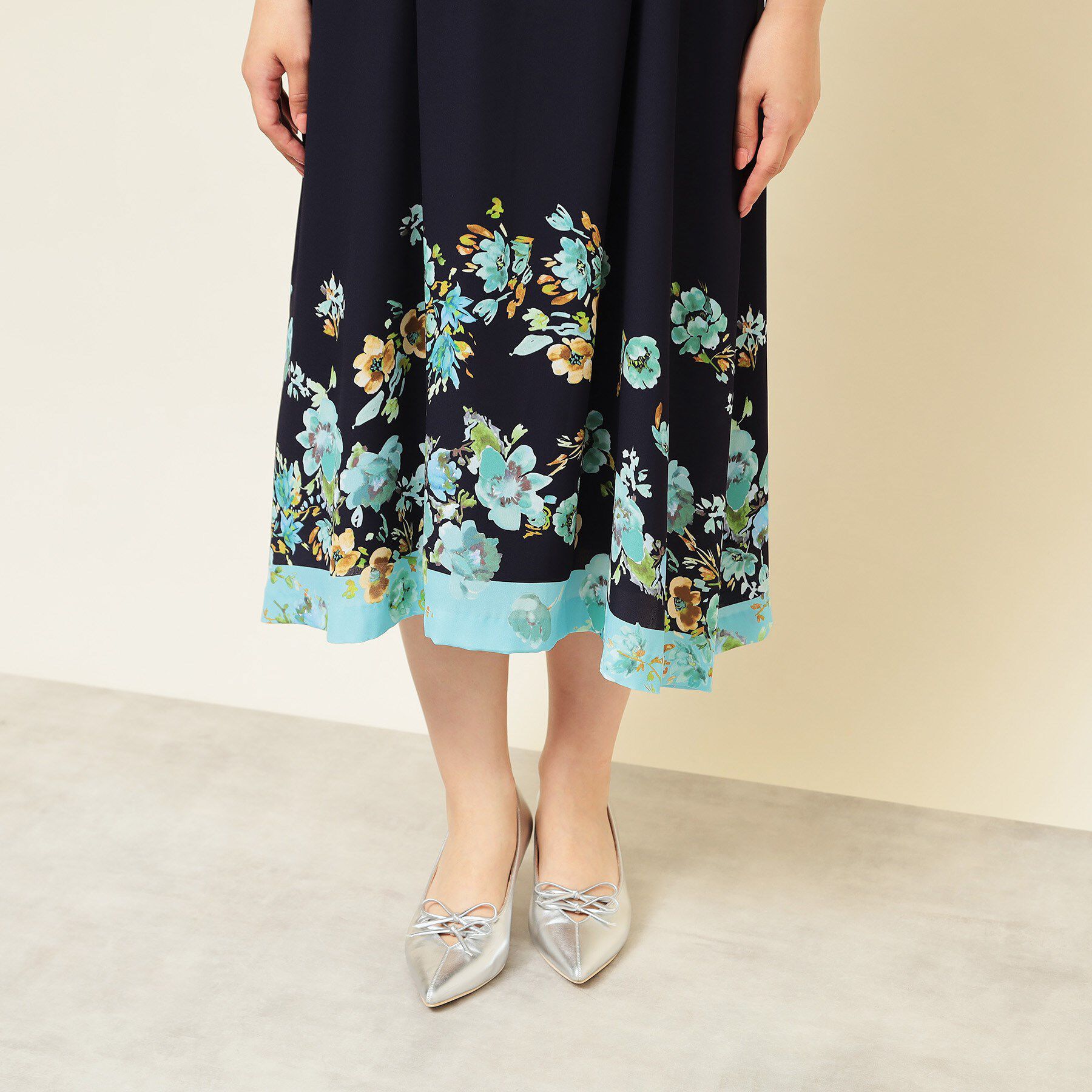 SunaUna「【co creation and yours／SS～L】花柄パネルワンピース」|ワンピース|