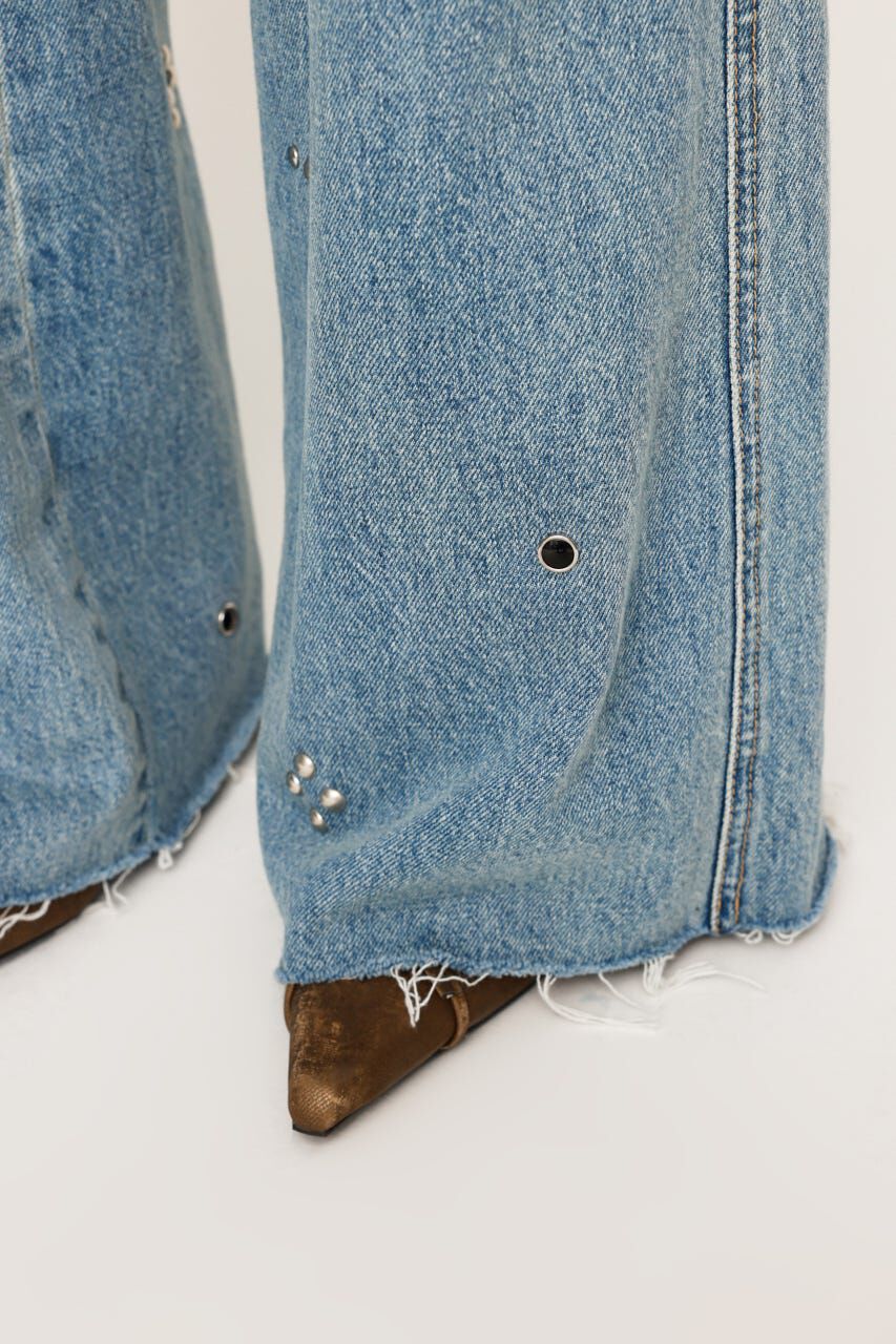 SLY「STUDS SEAM DESIGN FLARE PT-B」|デニム|