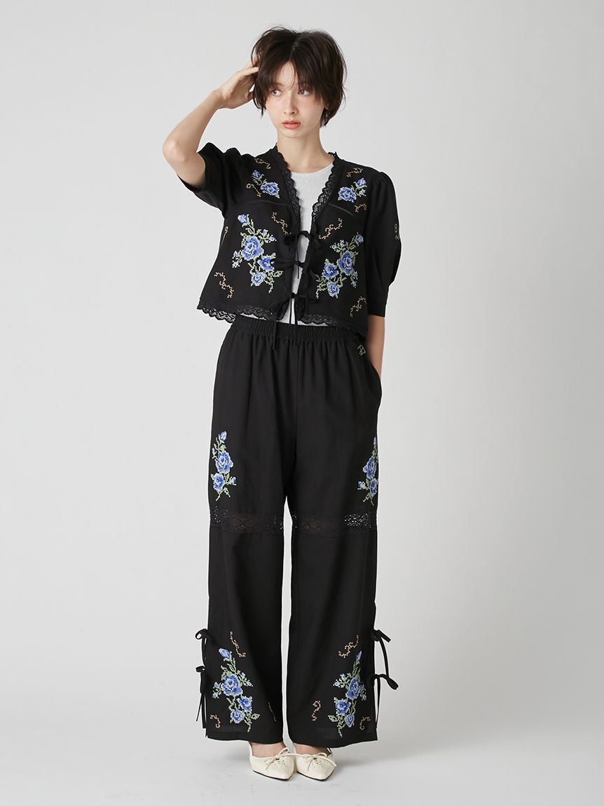 LILY BROWN「フラワークロスステッチリボンパンツ」|チノ|