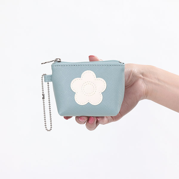 MARY QUANT「カラフルファンファーレ 舟型ポーチミニミニ」|ポーチ|ライトブルー