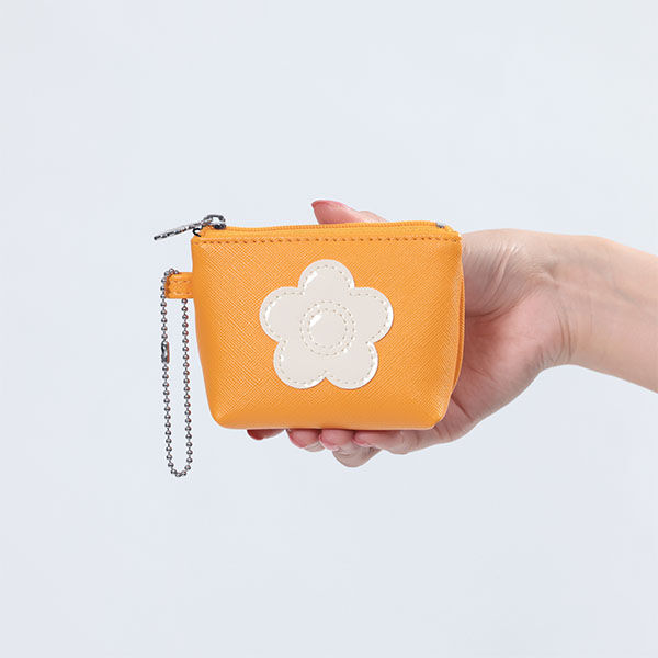 MARY QUANT「カラフルファンファーレ 舟型ポーチミニミニ」|ポーチ|オレンジ