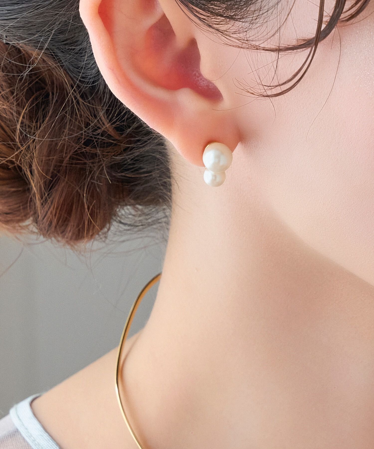 Phoebe「【金属アレルギー対応】ツインパールセラミックピアス」|ピアス|