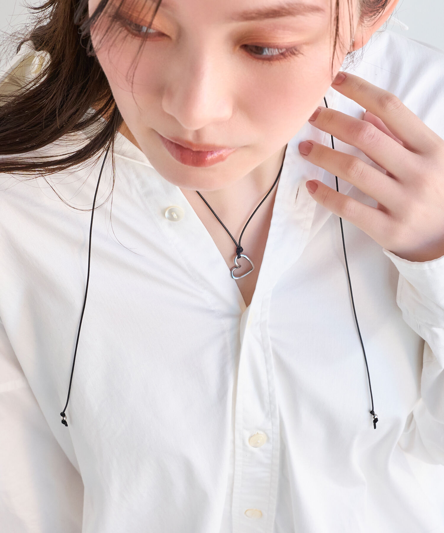 Phoebe「ワンストロークハートコードチョーカーネックレス」|ネックレス|