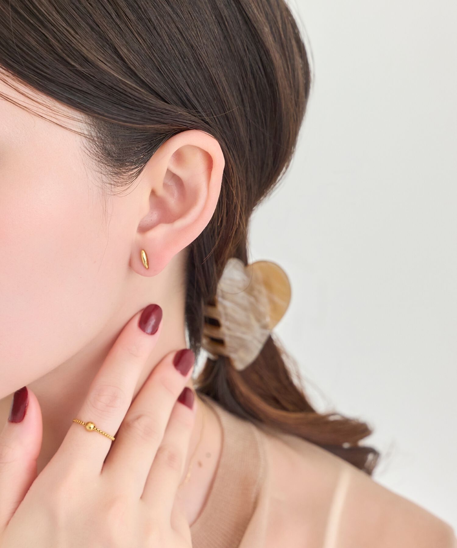 Phoebe「【金属アレルギー対応】メタルオーバルグレースピアス　ゴールド/サージカルステンレス」|ピアス|