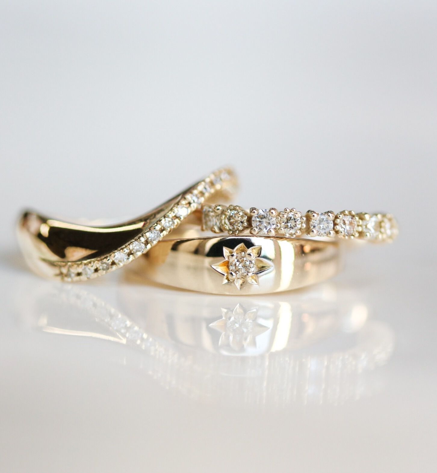  「ダイヤモンド カーブ シリウス イヤーカフ | K10YG 【片耳用】」|イヤーカフ|