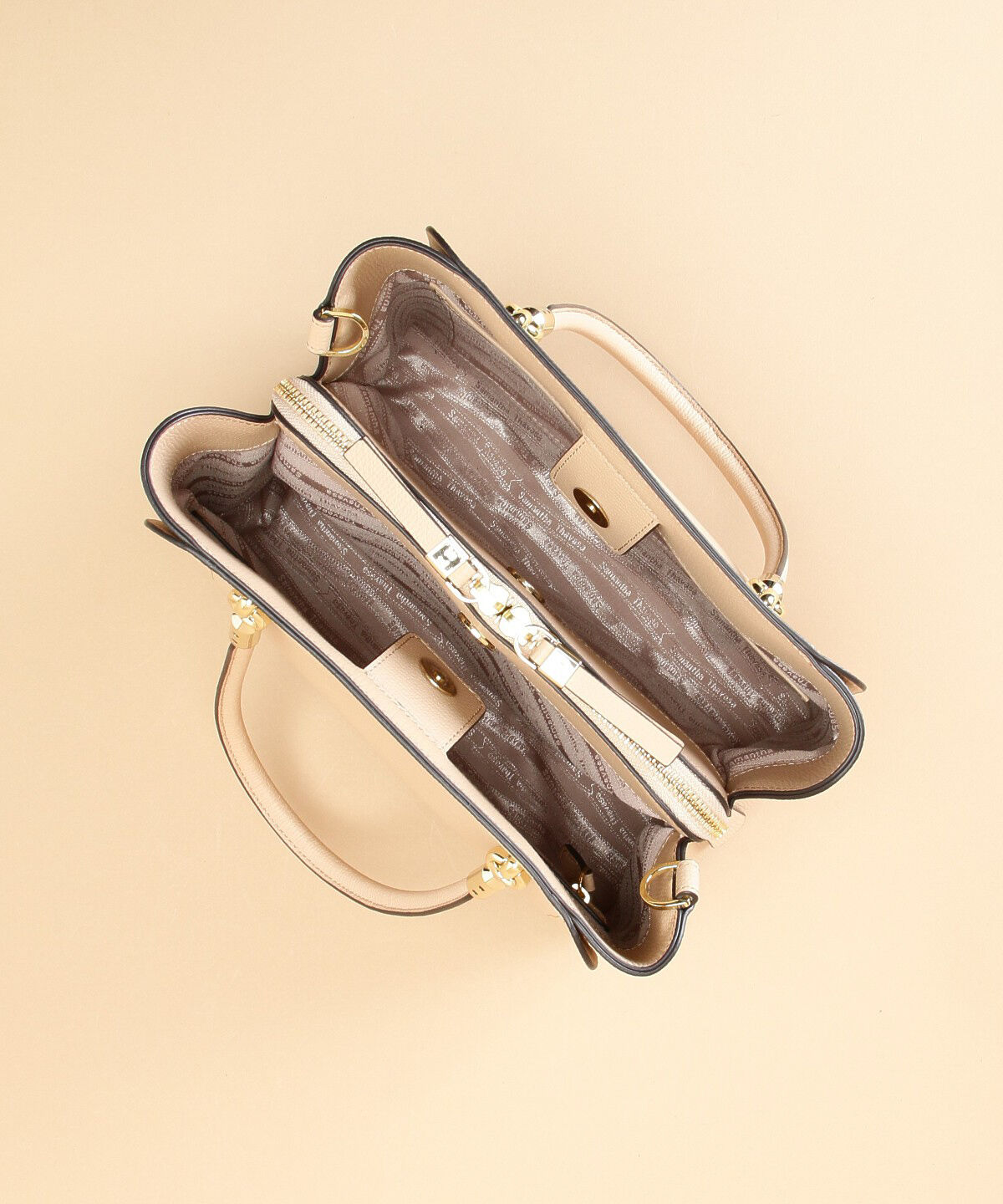 Samantha Thavasa「アベクトワ レザースクエアトートバッグ 小サイズ」|トートバッグ|