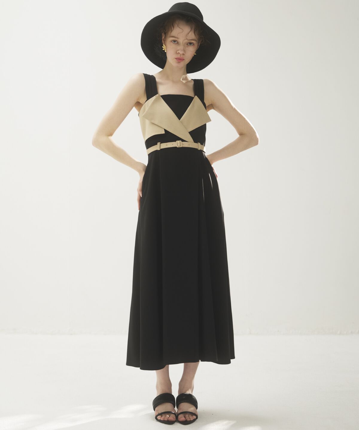 アンドクチュール「バイカラーデザインジャンスカ」|ジャンパースカート|ブラック