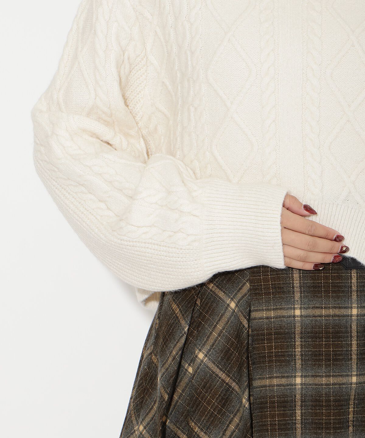 アンドクチュール「ラメケーブルタートルニットプルオーバー」|ニット・セーター|