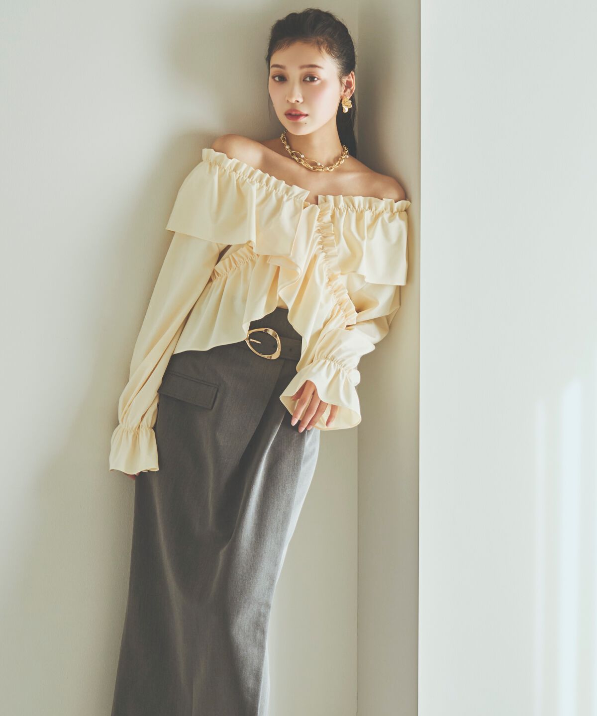 アンドクチュール「タックストレートスカート」|タイト|