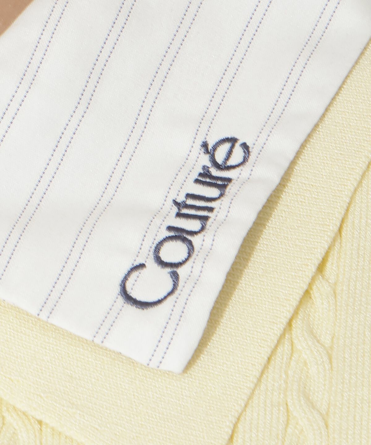 アンドクチュール「シャツレイヤード風ケーブルカーディガン」|カーディガン|