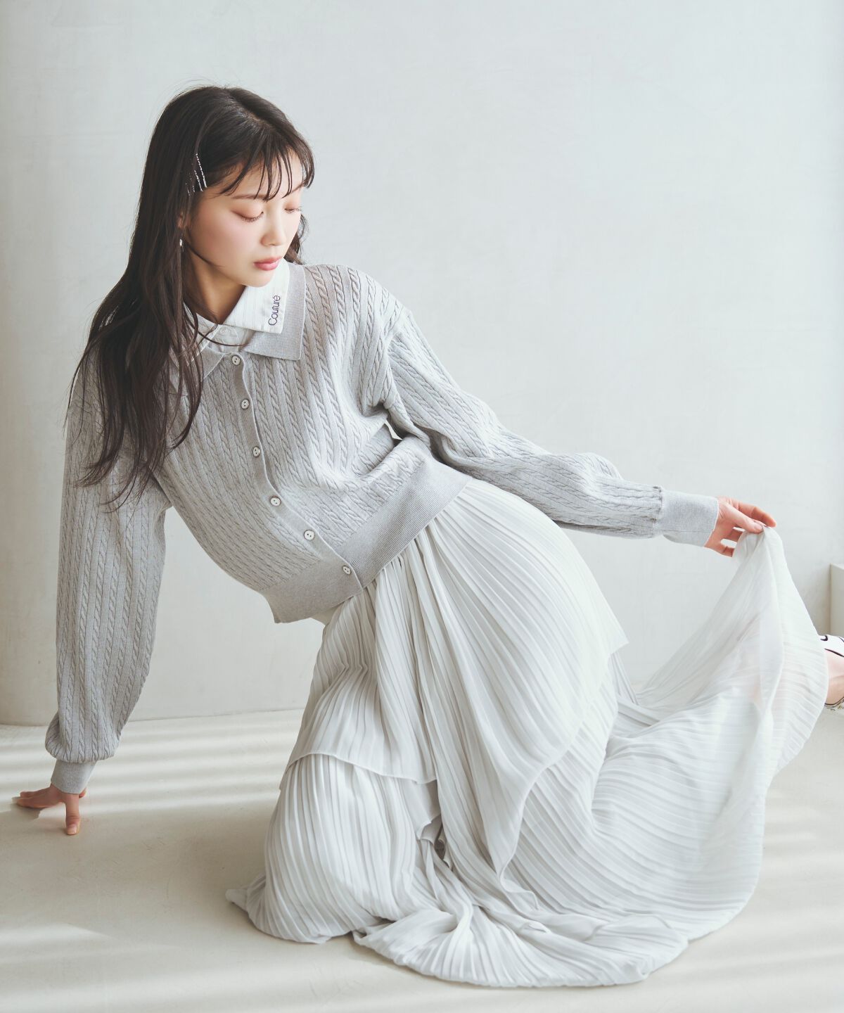 アンドクチュール「シャツレイヤード風ケーブルカーディガン」|カーディガン|