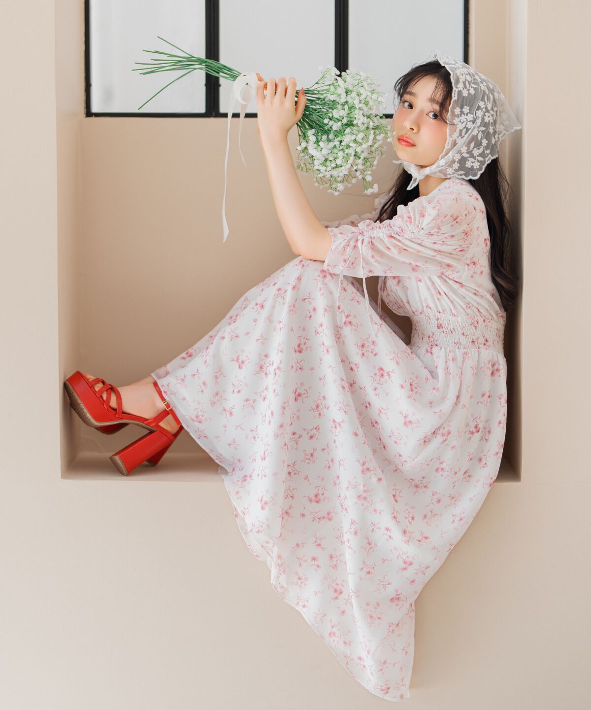 WILLSELECTION「ピンタックウエストシャーリングフラワーワンピース」|ワンピース|赤系花柄