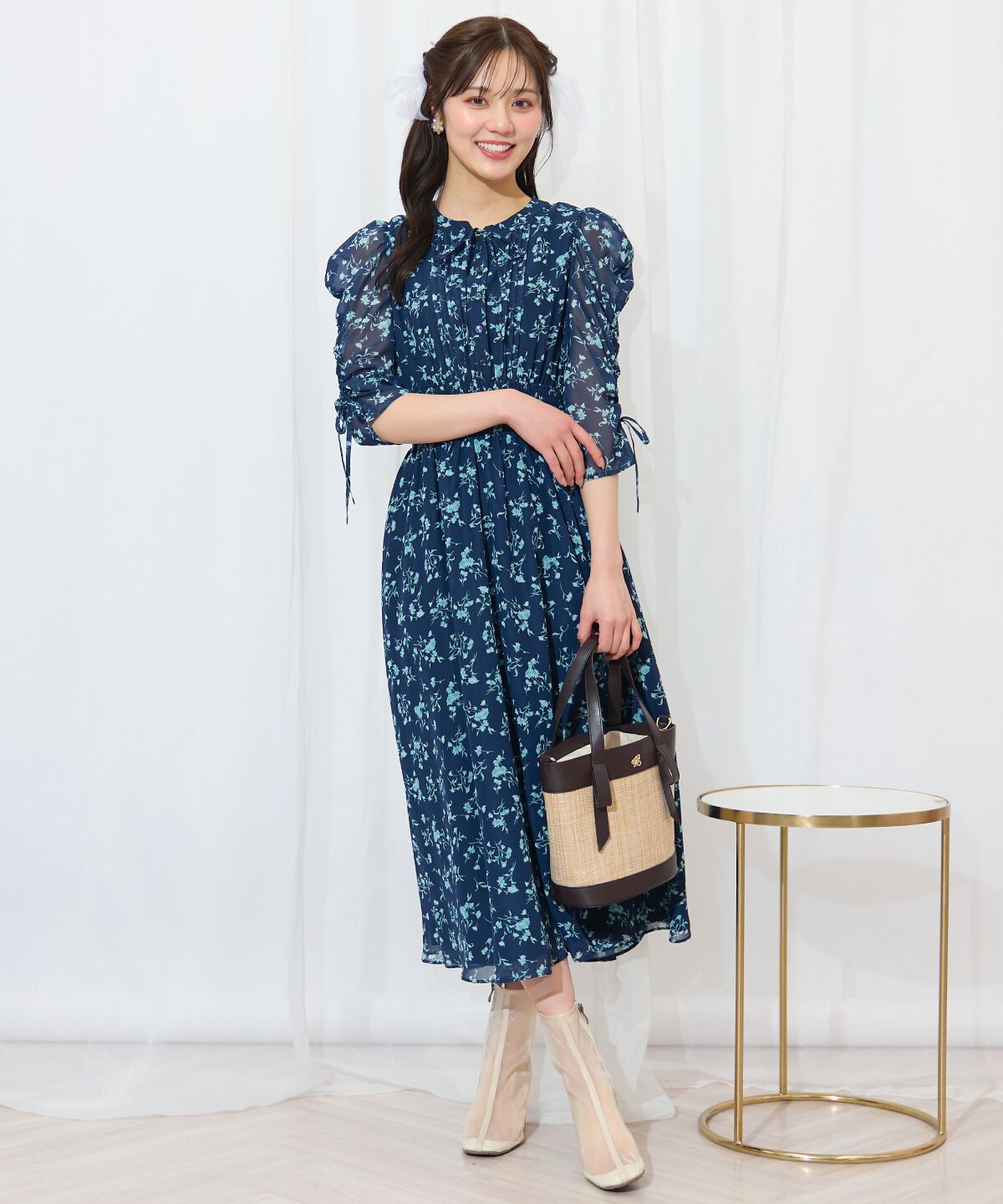 WILLSELECTION「ピンタックウエストシャーリングフラワーワンピース」|ワンピース|紺系花柄