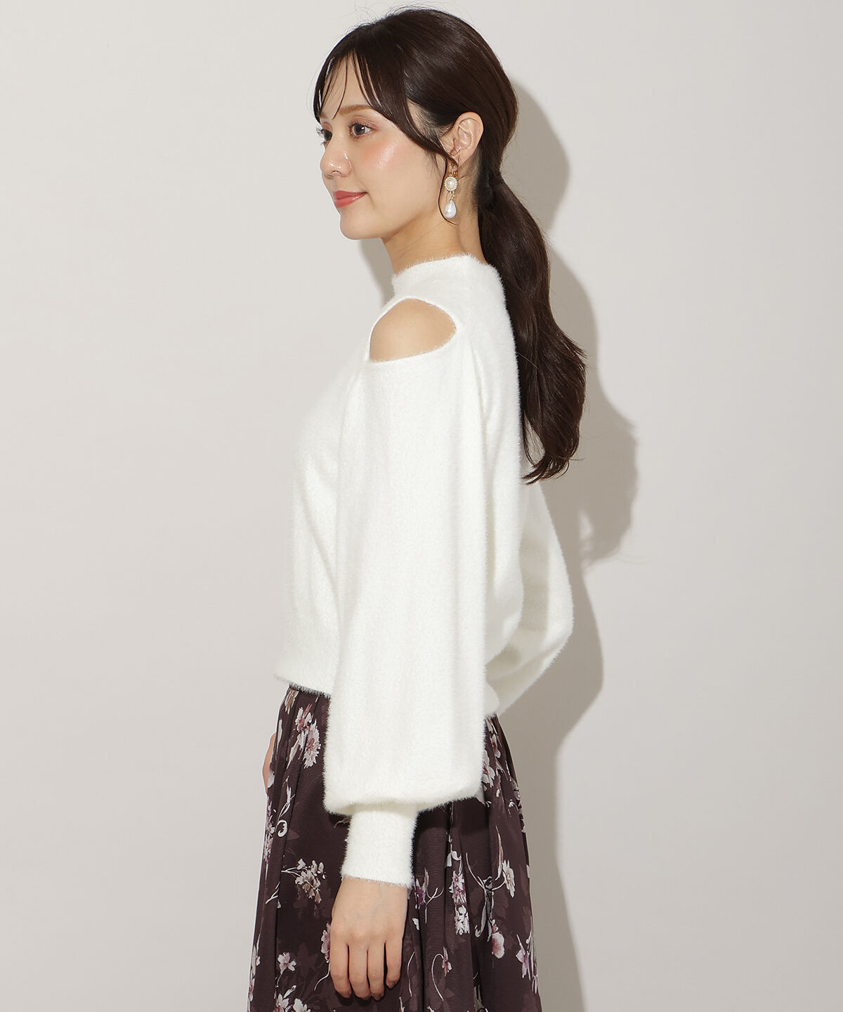 WILLSELECTION「ショルダースリットフェザープルオーバー」|ニット・セーター|