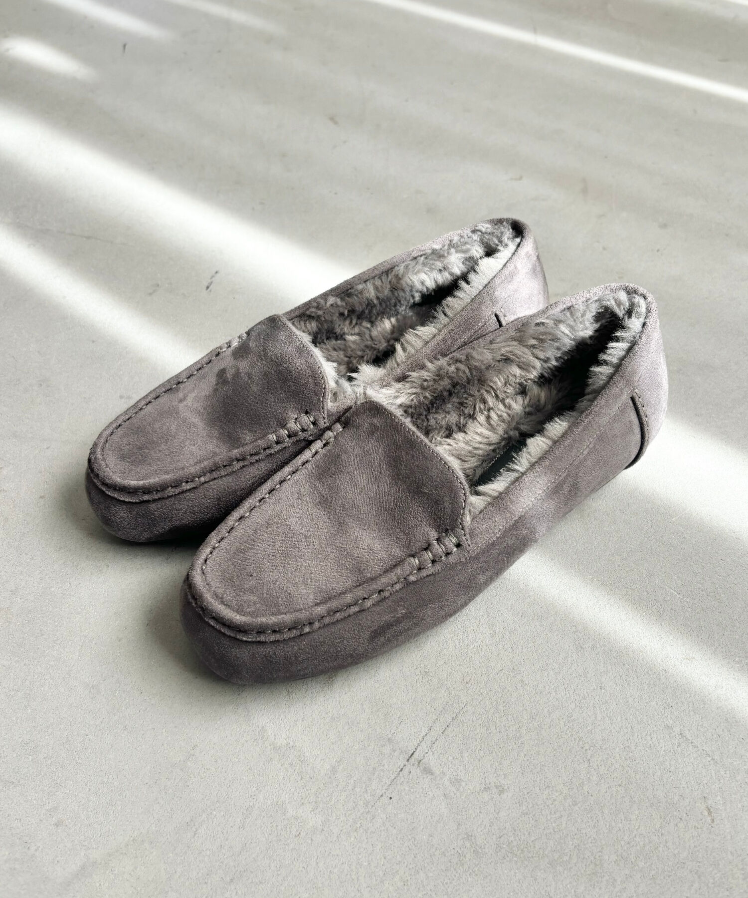 WA Oriental TRaffic「【累計5万足突破】 もこもこ ムートンシューズ /12311 モカシン フェイク ファー 再入荷 フラット」|パンプス|GREY