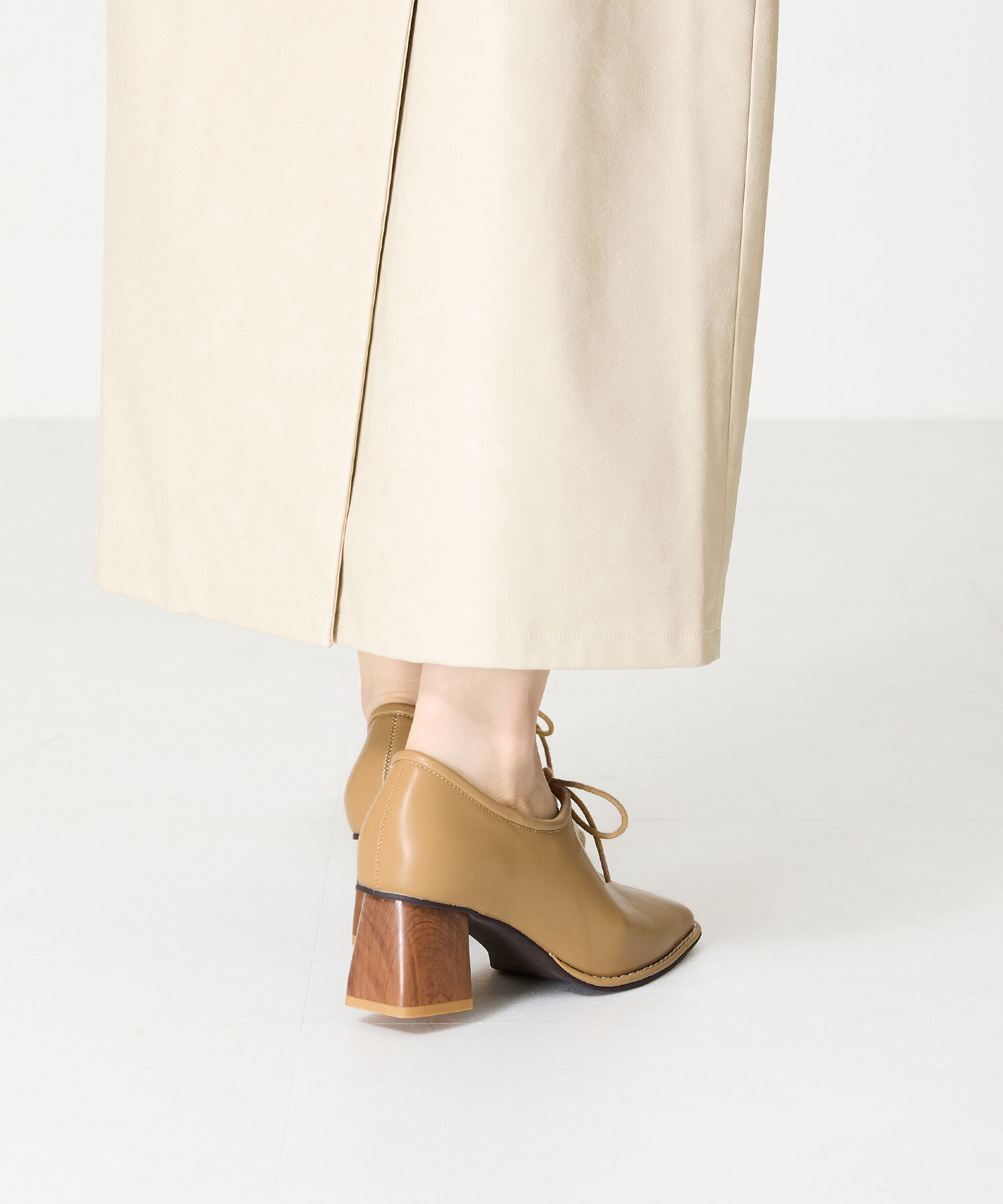 ORiental TRaffic「ウッド ヒール 甲深 パンプス /41307」|パンプス|