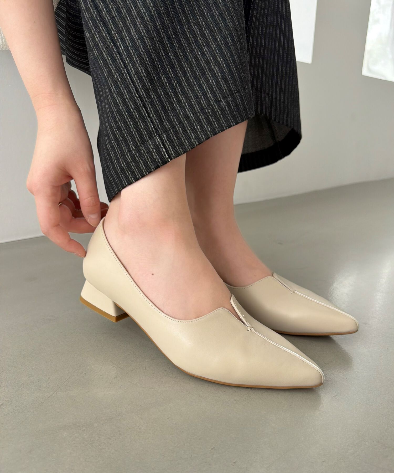 ORiental TRaffic「【WEB限定/累計2万足突破】フレア ヒール ポインテッドトゥ パンプス /45301 ヒール2.8ｃｍ 通勤靴 」|パンプス|BEIGE