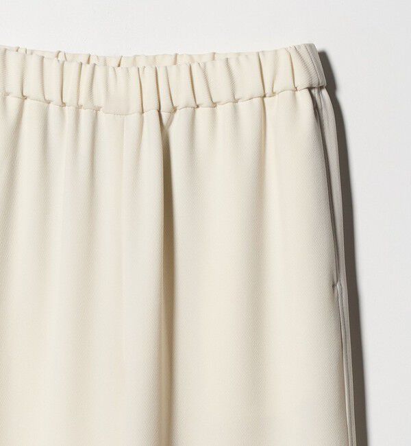 UNITED ARROWS「COMFY ストレート イージーパンツ  WHITE ‐防汚 UVカット ウォッシャブル‐」|スラックス|