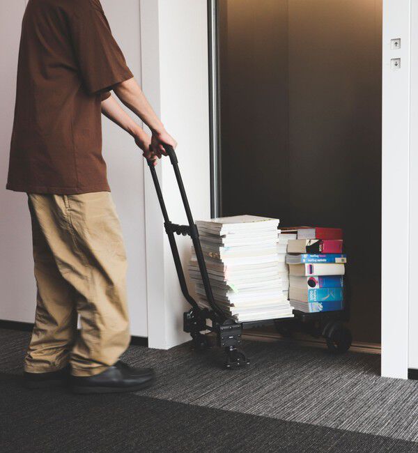 BEAMS「花岡車輌 / FLAT CART 2&times;4 BLACK」|その他|