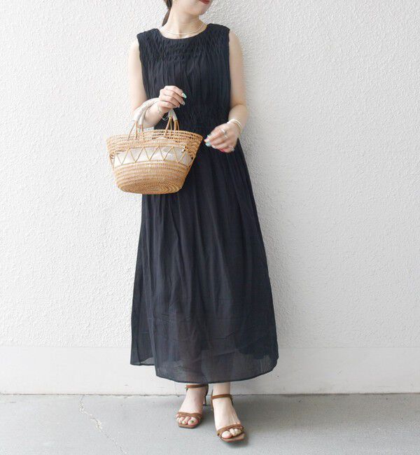 SHIPS any「《一部追加予約》【WEB限定】SHIPS any: ハンドスモッキング  コットン フレア ノースリーブ ワンピース」|ワンピース|