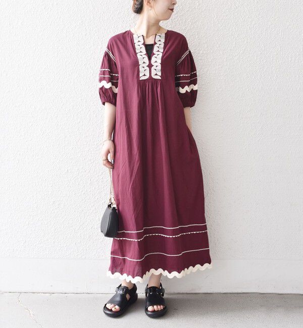 SHIPS any「bon_meur:〈洗濯機可能〉ジオメトリック エンブロイダリー パフ マキシ ワンピース」|ワンピース|ワイン
