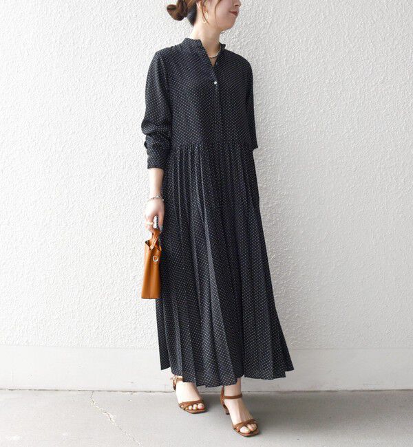 SHIPS any「《追加予約》SHIPS any:〈手洗い可能〉ドット バンドカラー プリーツ ロング ワンピース」|ワンピース|