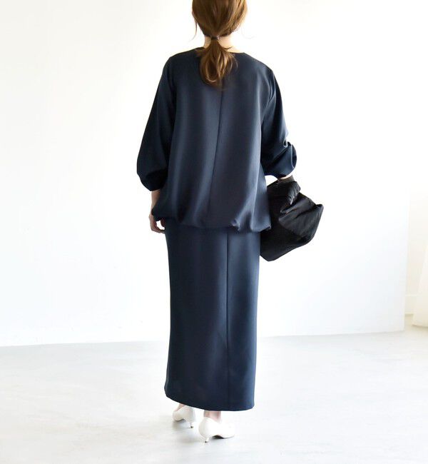 quaranciel「quaranciel:〈洗濯機可能〉Vネック ブラウス & Iライン スカート セットアップ」|ワンピース|