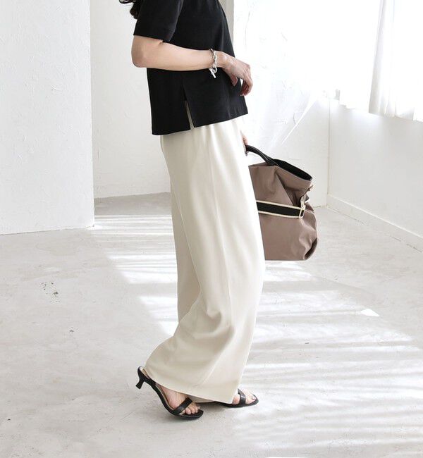 quaranciel「《予約》quaranciel:〈手洗い可能〉バイアス ストレッチ イージー ワイド パンツ」|その他|オフホワイト