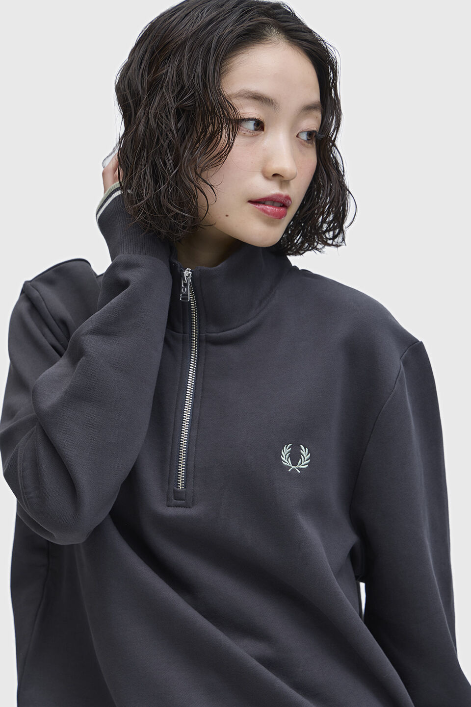 FRED PERRY 「Half Zip Sweatshirt」|スウェット・ジャージ|ANCHOR GREY