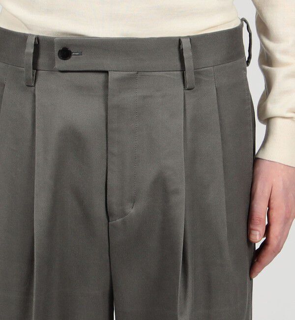 TOMORROWLAND MENS「コットンレーヨン 2プリーツ ワイドストレート バレルパンツ」|スラックス|