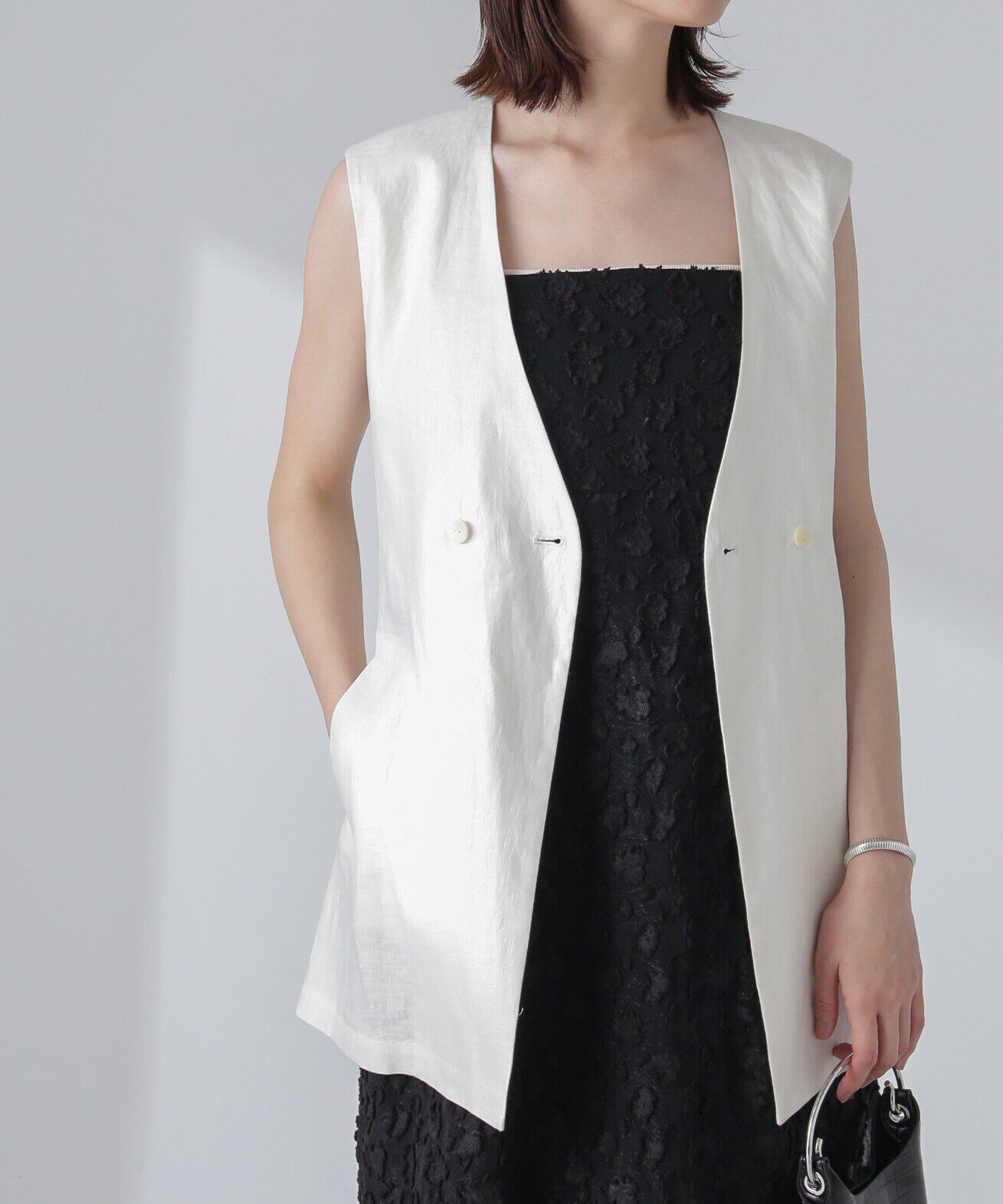 nano･universe「ベルト付リネンジレ(セットアップ可)」|ベスト・ジレ|