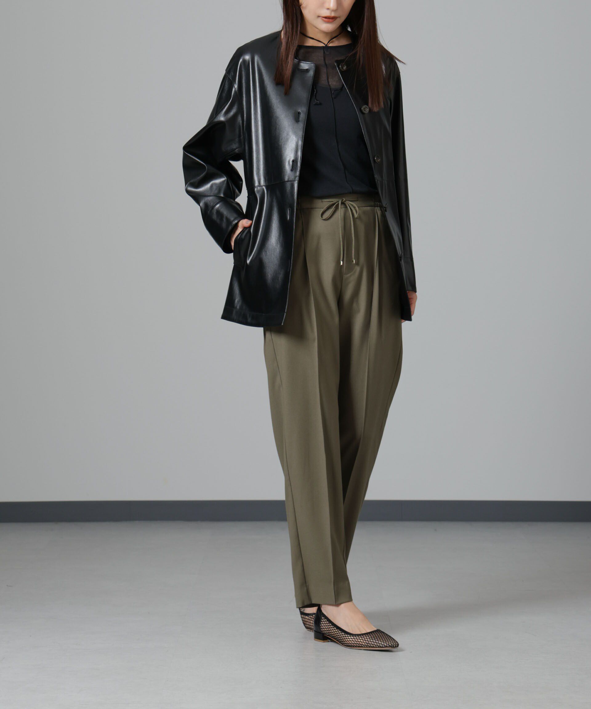 nano･universe「ウラキモウ ピンタックイージーテーパードパンツ」|チノ|