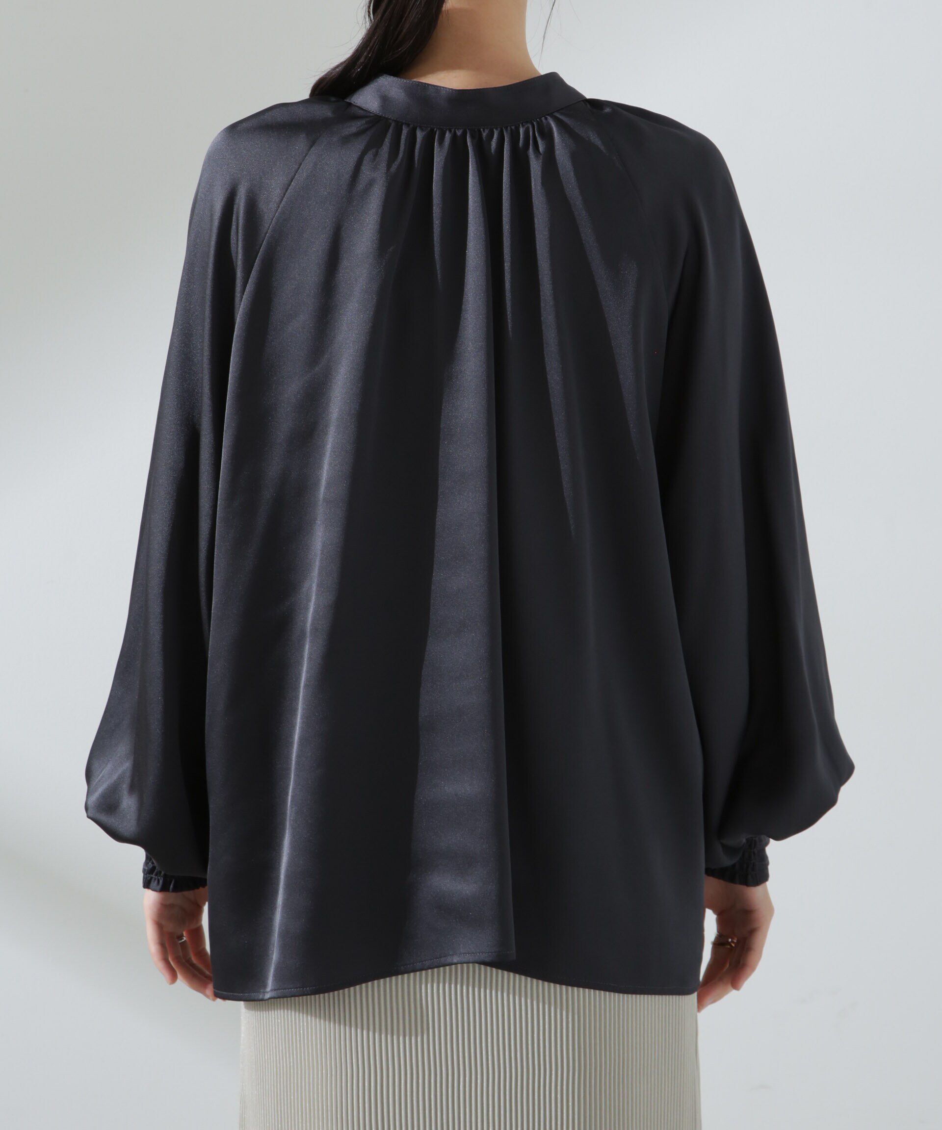 nano･universe「前後2WAYサテンドルマンギャザーブラウス（セットアップ可）」|シャツ・ブラウス|