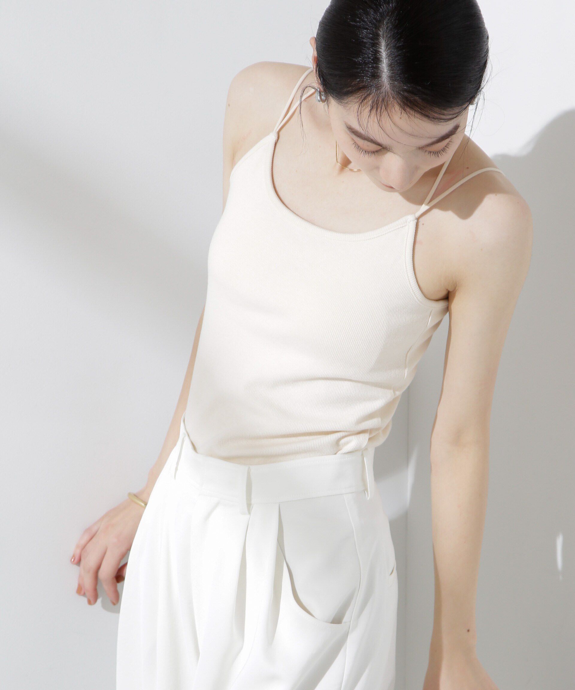 nano･universe「カップ付きバッククロスキャミソール」|Tシャツ・カットソー|