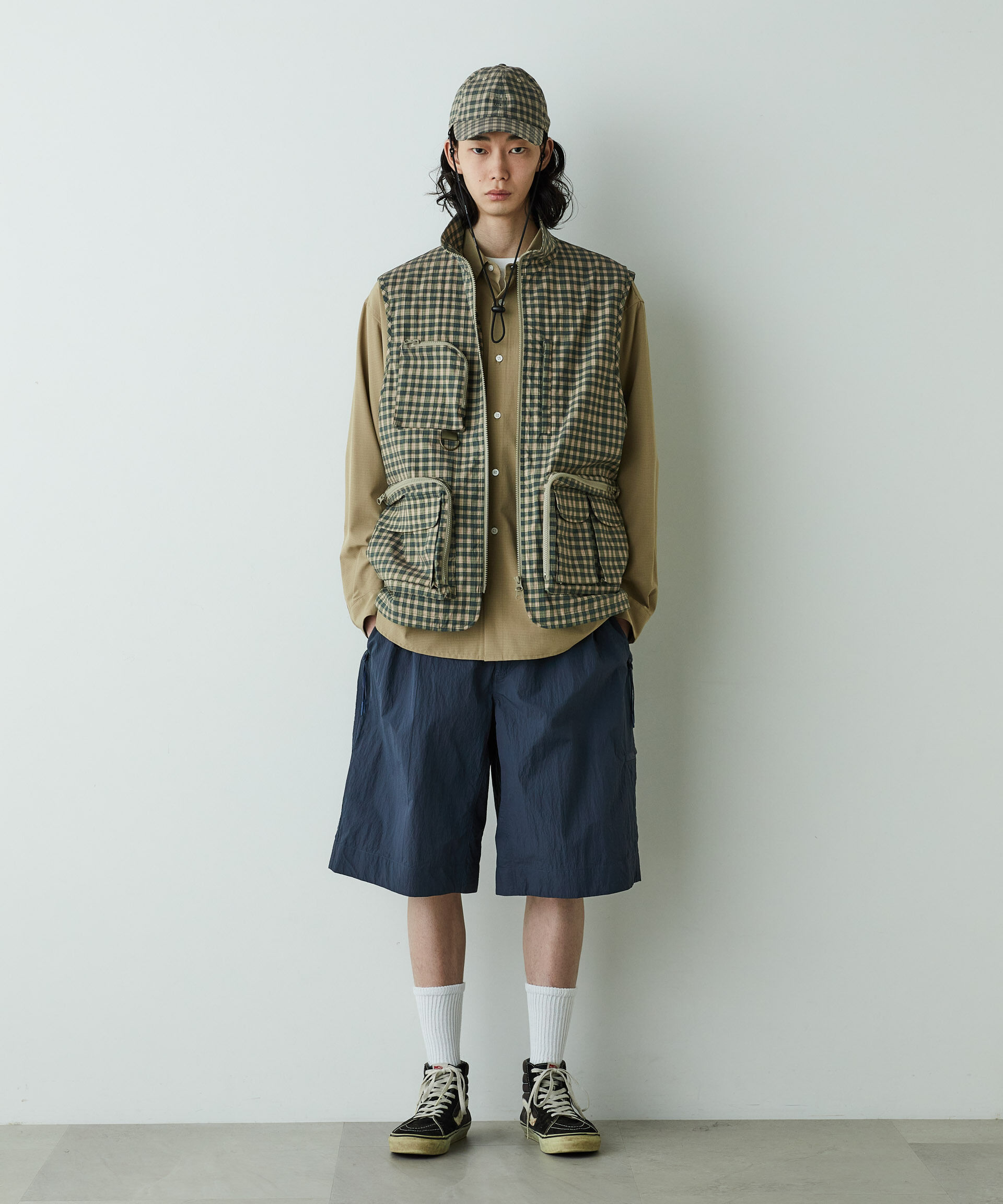 nano･universe「「HOTEL PALACE」オテルパラス デジタルプリントトラベルチェックベスト」|ダウンベスト・ベスト|