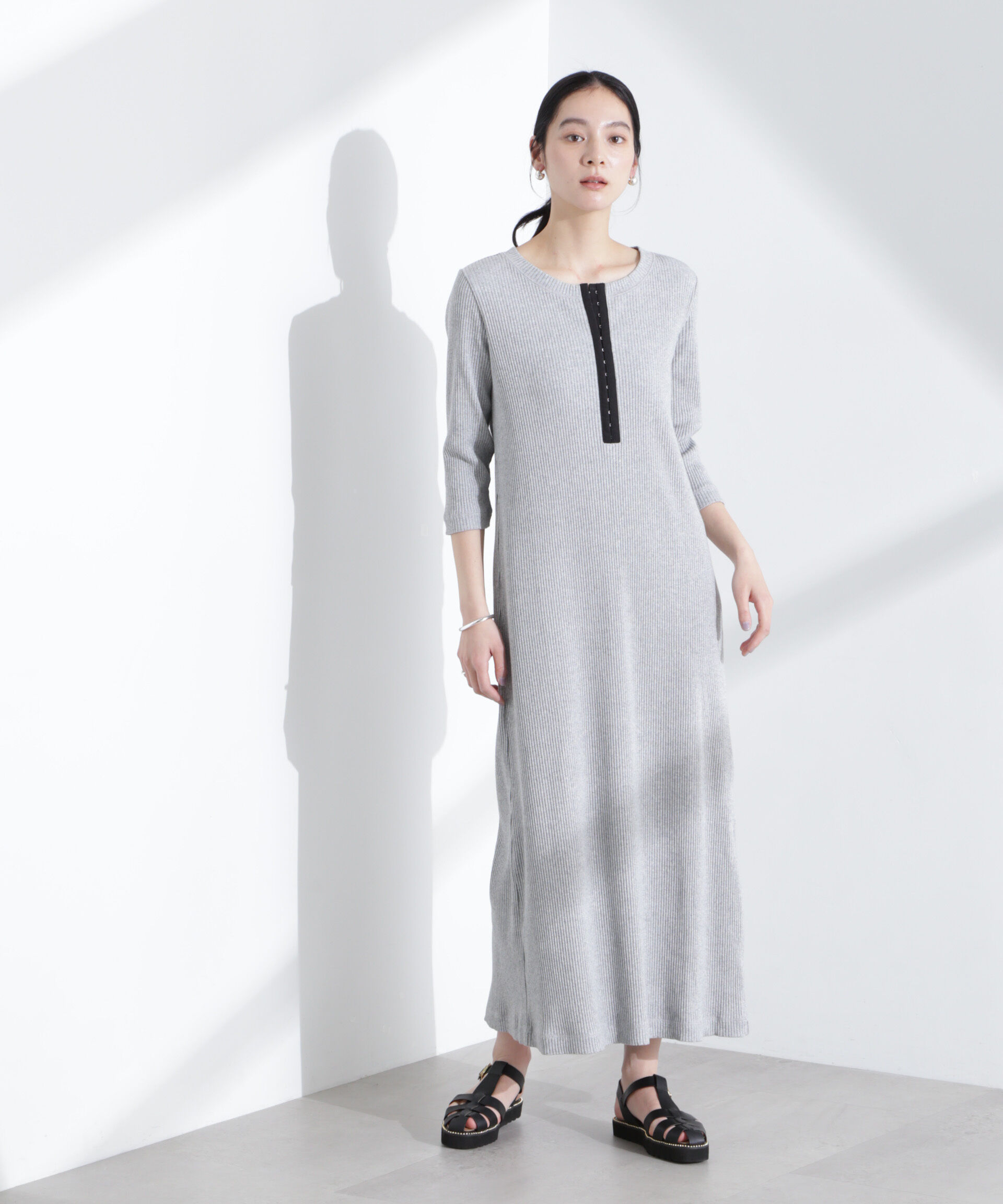 nano･universe「メニーホックカットリブワンピース」|ワンピース|グレー