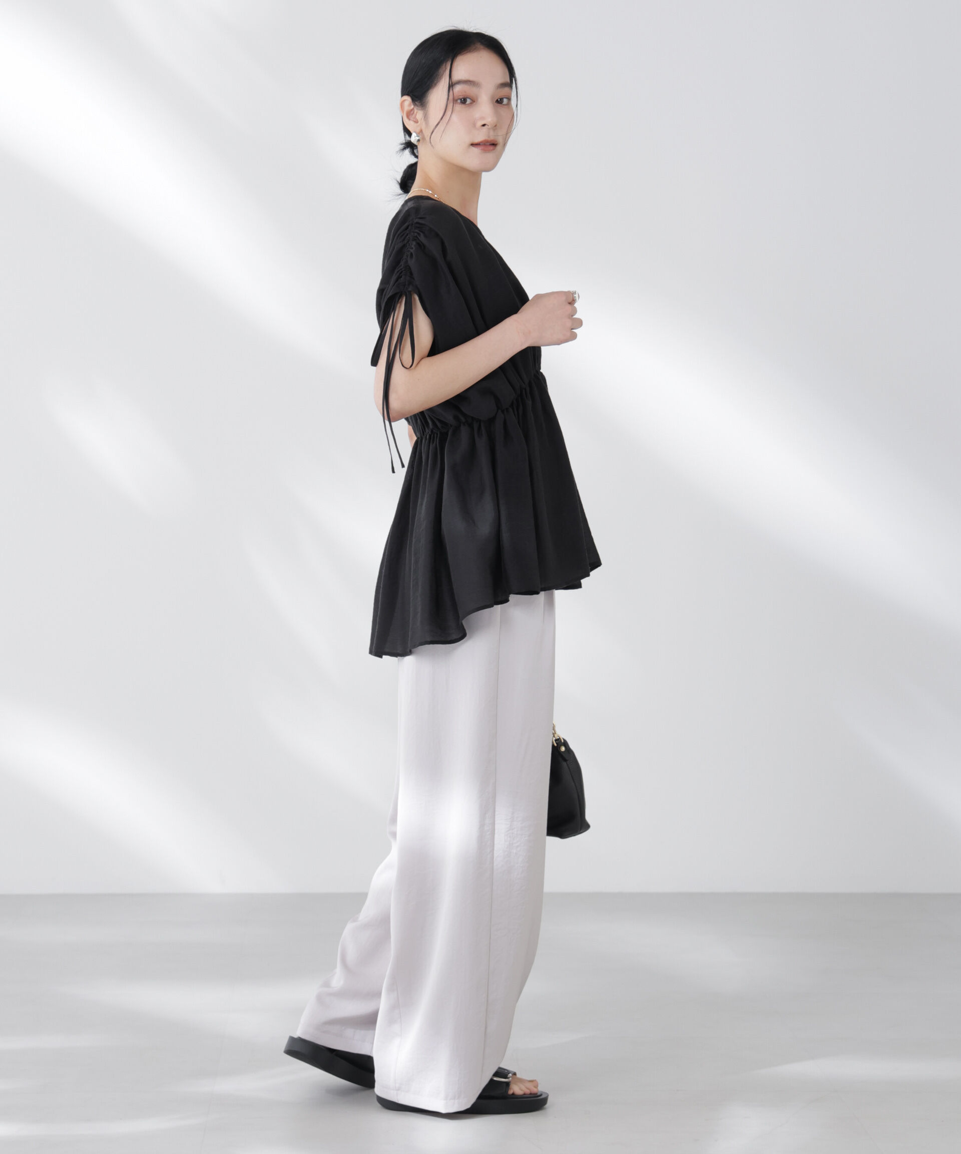 nano･universe「リネン混シアーギャザージップブラウス」|シャツ・ブラウス|