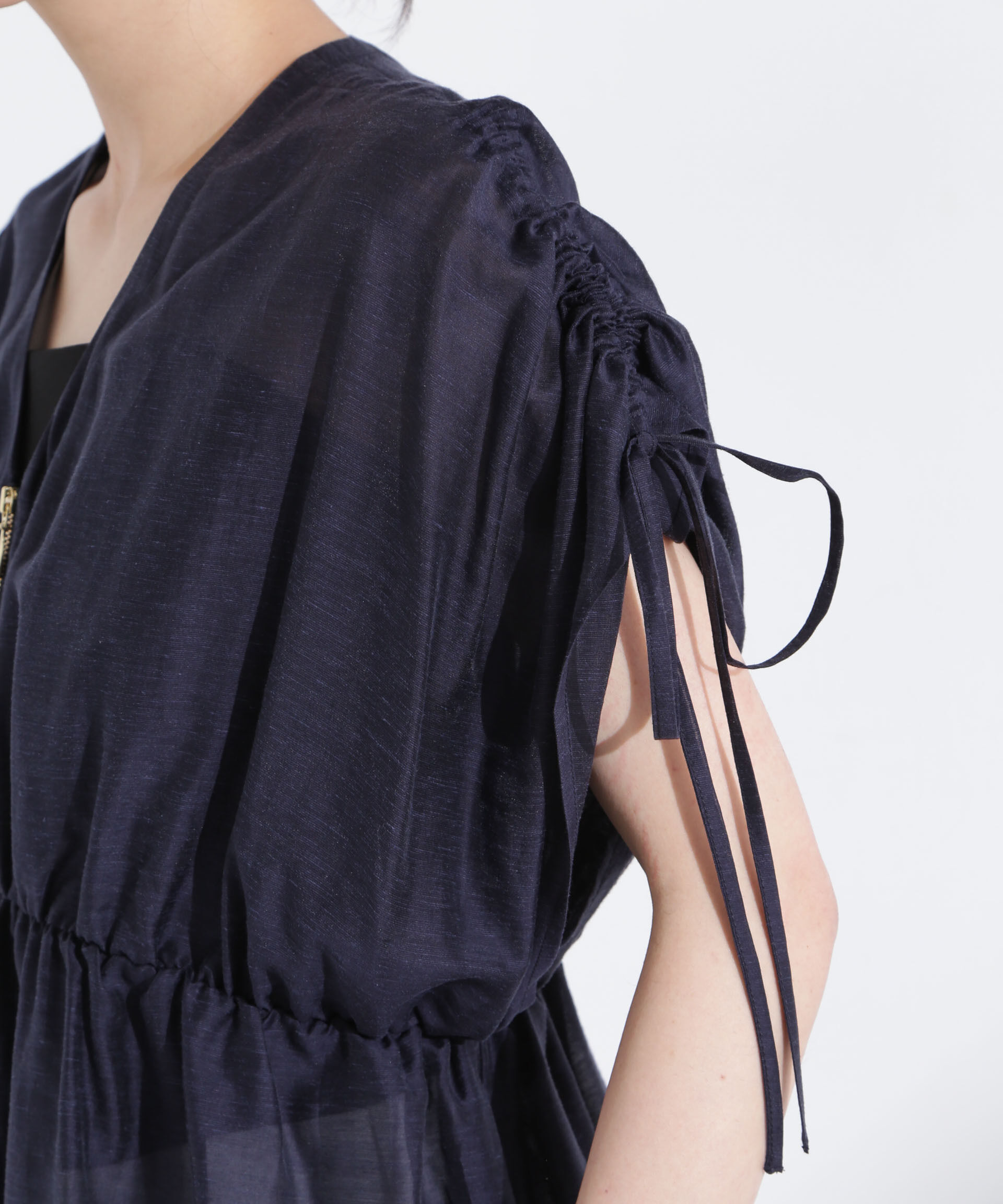 nano･universe「リネン混シアーギャザージップブラウス」|シャツ・ブラウス|