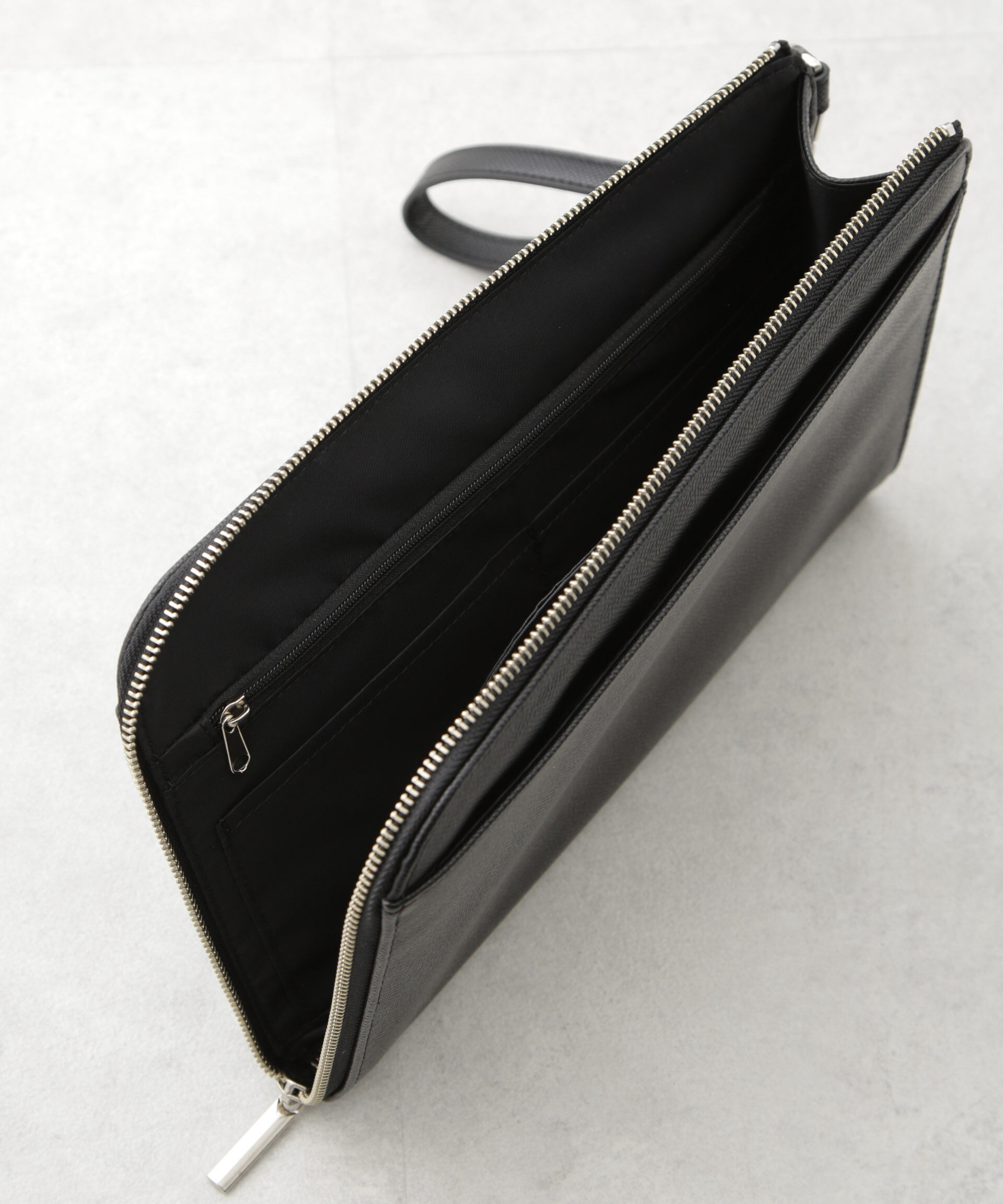 nano･universe「フェイクレザークラッチバッグ」|ショルダー・メッセンジャー|