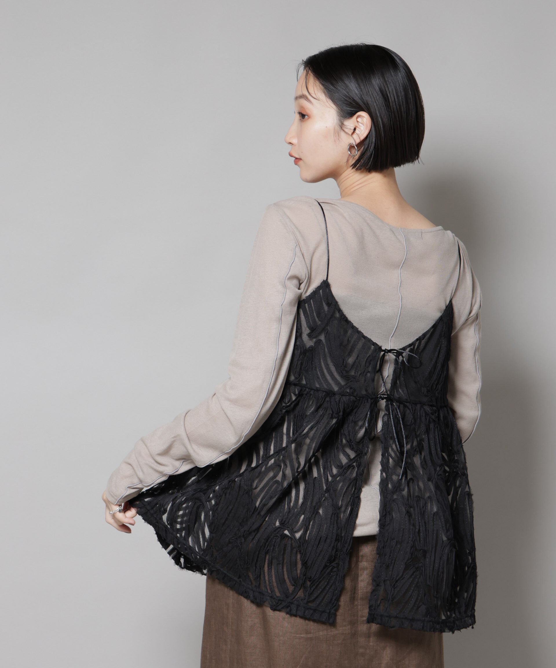 nano･universe「テープ刺繍チュール前後2wayキャミソールビスチェ(セットアップ可)」|シャツ・ブラウス|