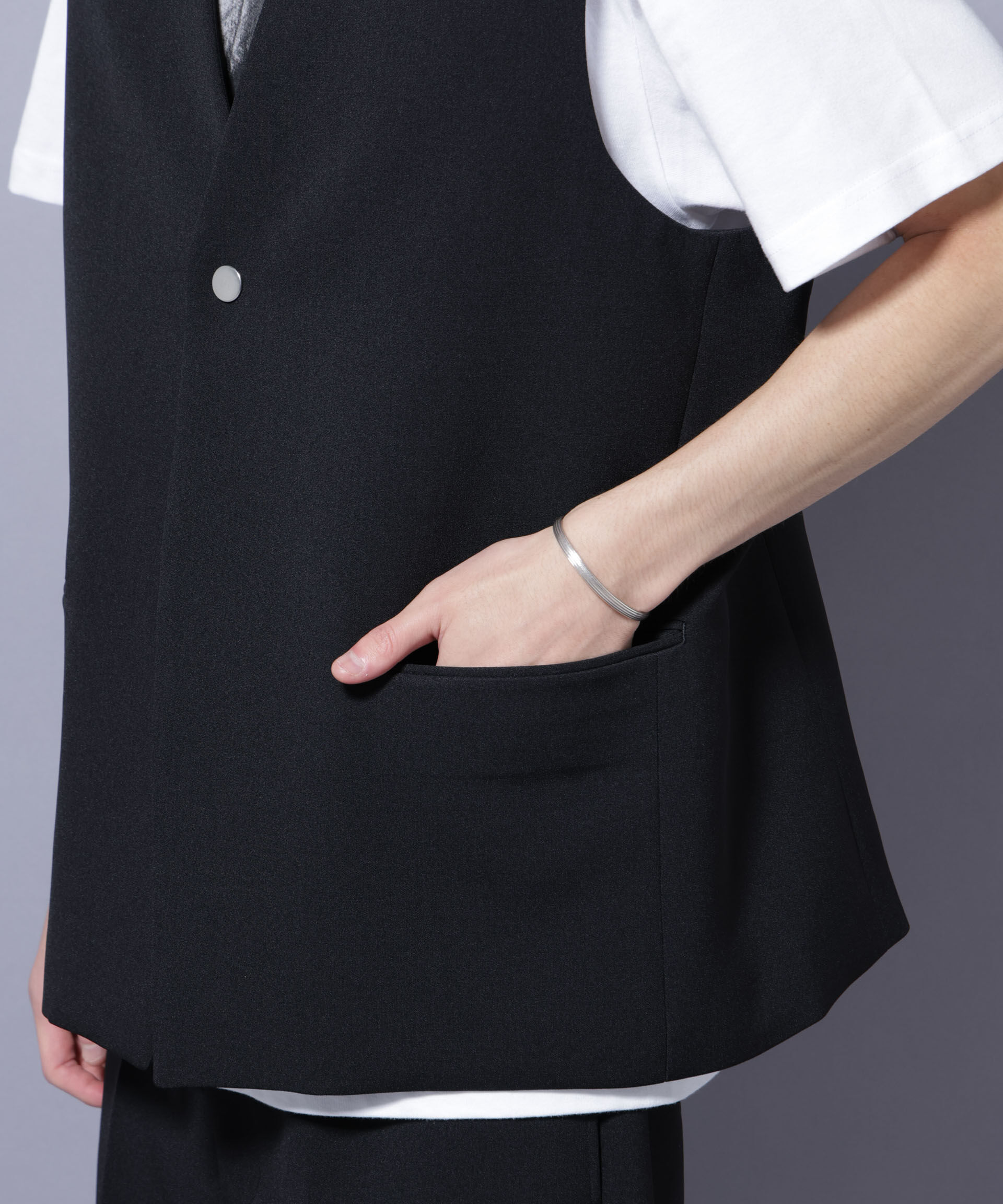 nano･universe「Reflax(R) ダブルクロスウェザーベスト(セットアップ可)」|ダウンベスト・ベスト|