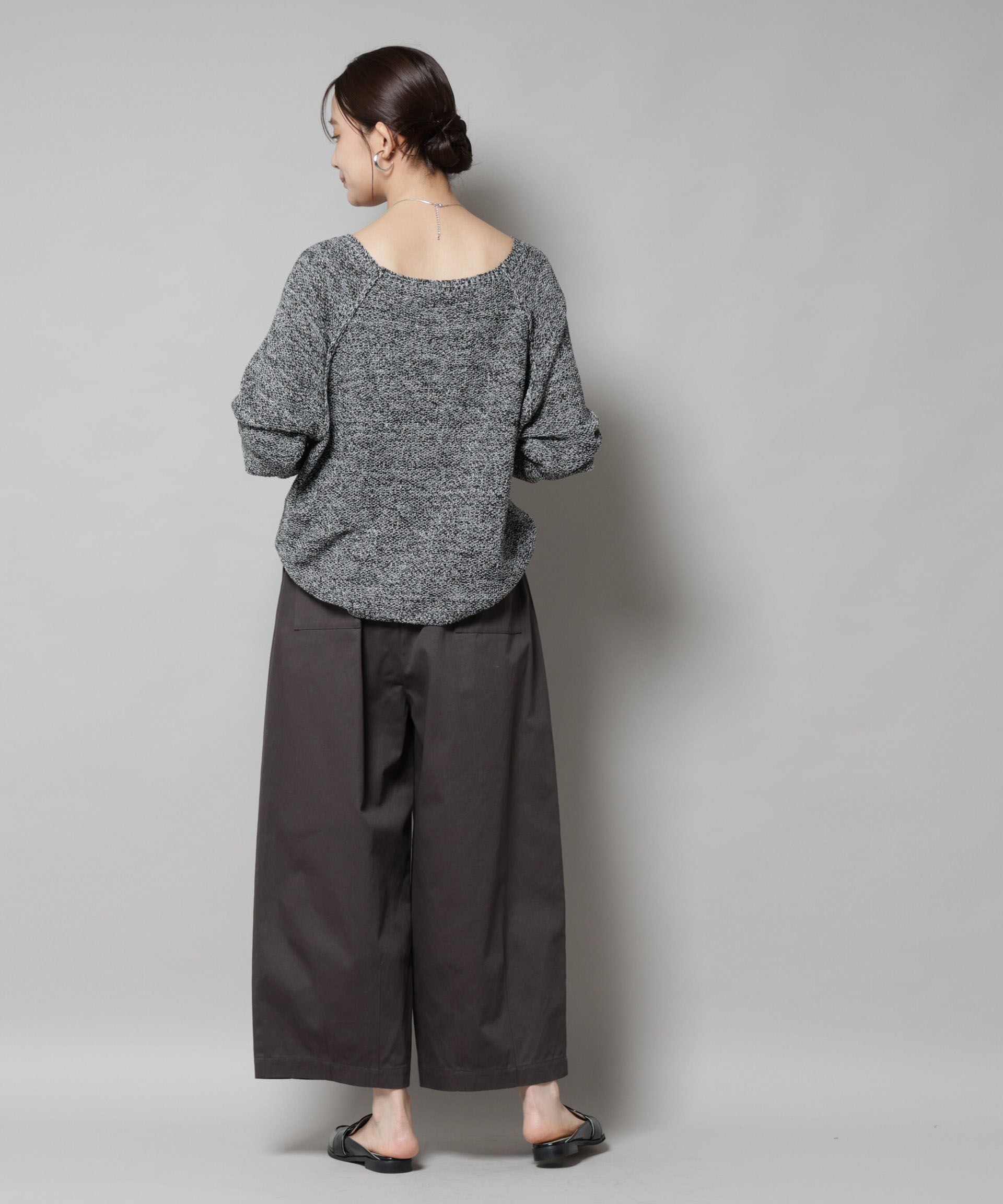 nano･universe「タックコクーンチノパンツ」|チノ|