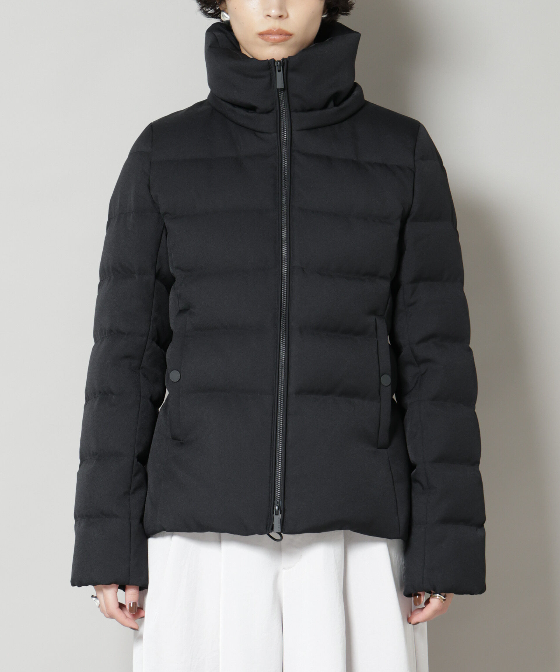 nano･universe「「西川ダウン(R)」サージショートダウン」|ダウン|