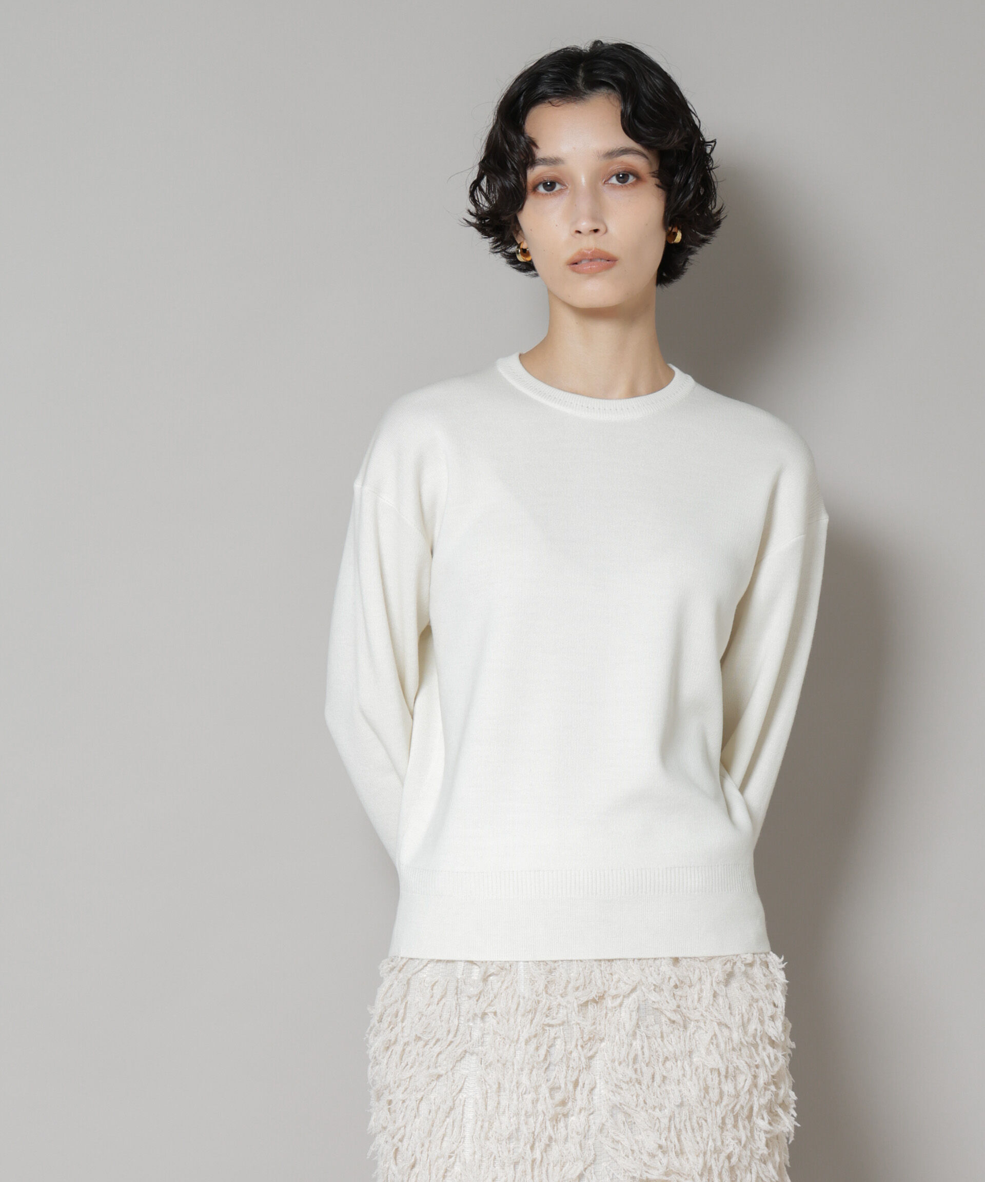 nano･universe「毛玉レスニットスムースクルーネックプルオーバー」|ニット・セーター|オフホワイト1