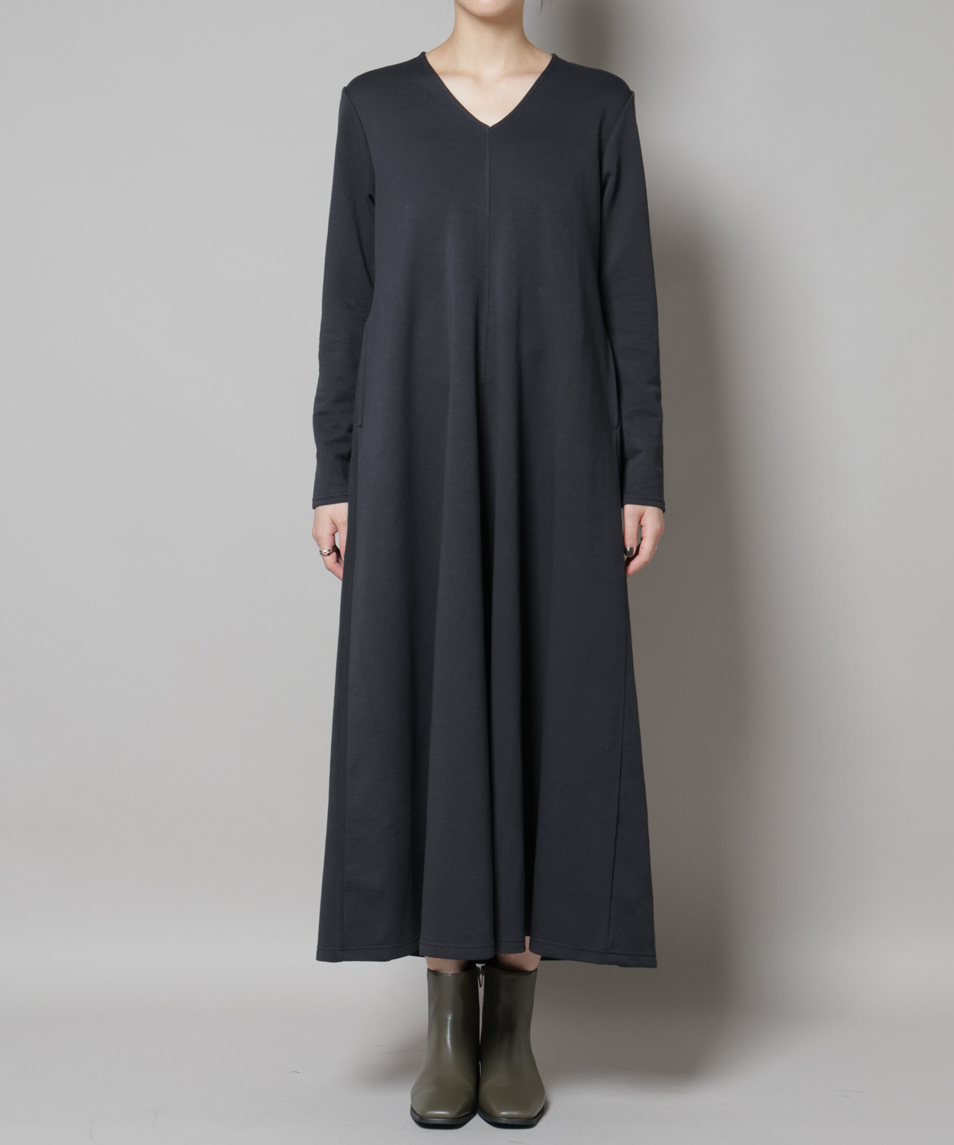 nano･universe「ライトコットンダンボールフレアワンピース」|ワンピース|