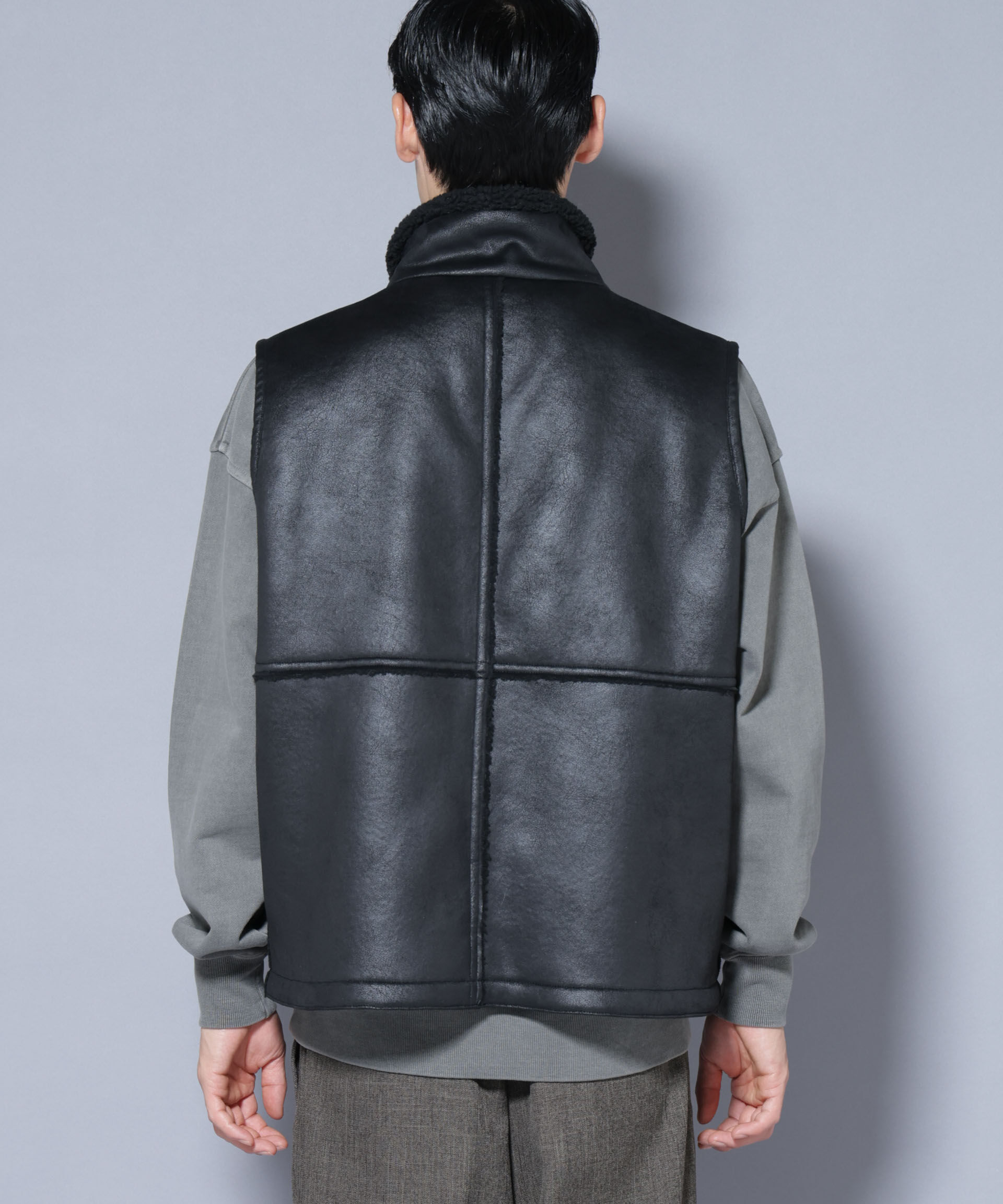 nano･universe「クラックフェイクムートンリバーシブルベスト」|ダウンベスト・ベスト|