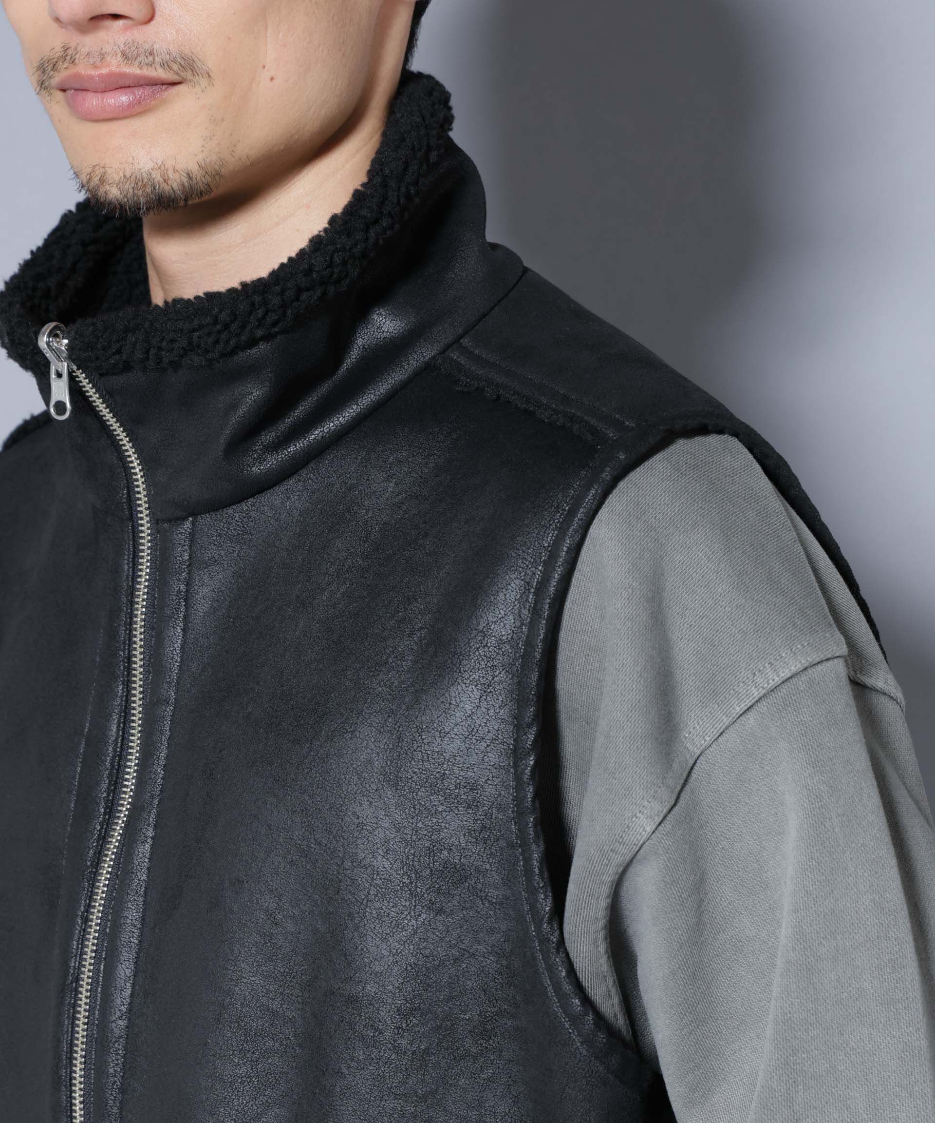 nano･universe「クラックフェイクムートンリバーシブルベスト」|ダウンベスト・ベスト|